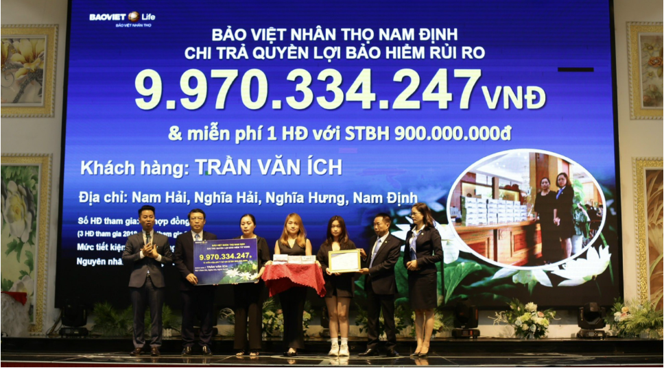 Bảo Việt Nhân thọ chi trả gần 10 tỷ đồng cho khách hàng tại Nam Định